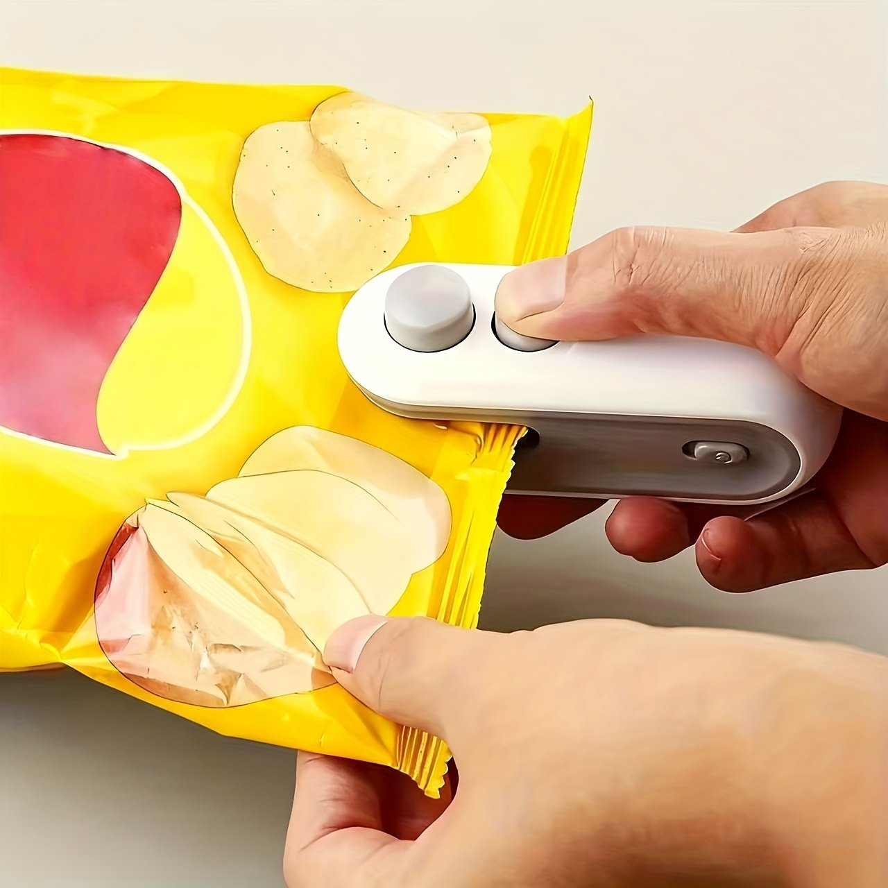 Selladora de Bolsas Portátil Recargable USB - Selladora de Bolsas de Plástico Manual para Snacks, - 16W de Potencia, Diseño Magnético, Ideal para Hogar, Viajes y Camping