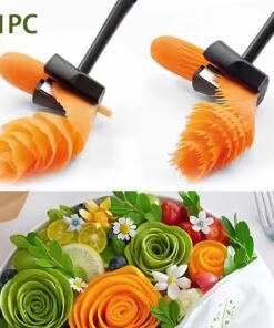 Con solo un suave rodillo, puedes crear flores de frutas. Esta herramienta de cocina multifuncional es perfecta para pelar y tallar verduras y frutas, creando hermosas decoraciones de pepino y zanahoria para tus platos. Es un excelente asistente para un