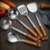 Juego de utensilios de cocina duraderos de acero inoxidable, 5 piezas/4 piezas, que incluye espátulas, cucharas, cucharones con ranuras y otros utensilios de cocina duraderos para uso doméstico y en restaurantes